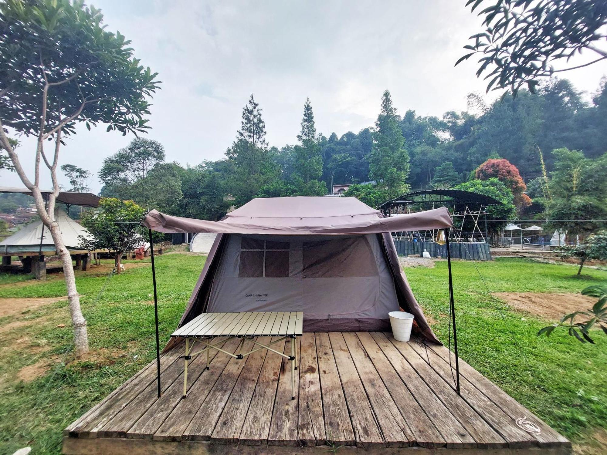 Shine River Ciwidey Exterior photo